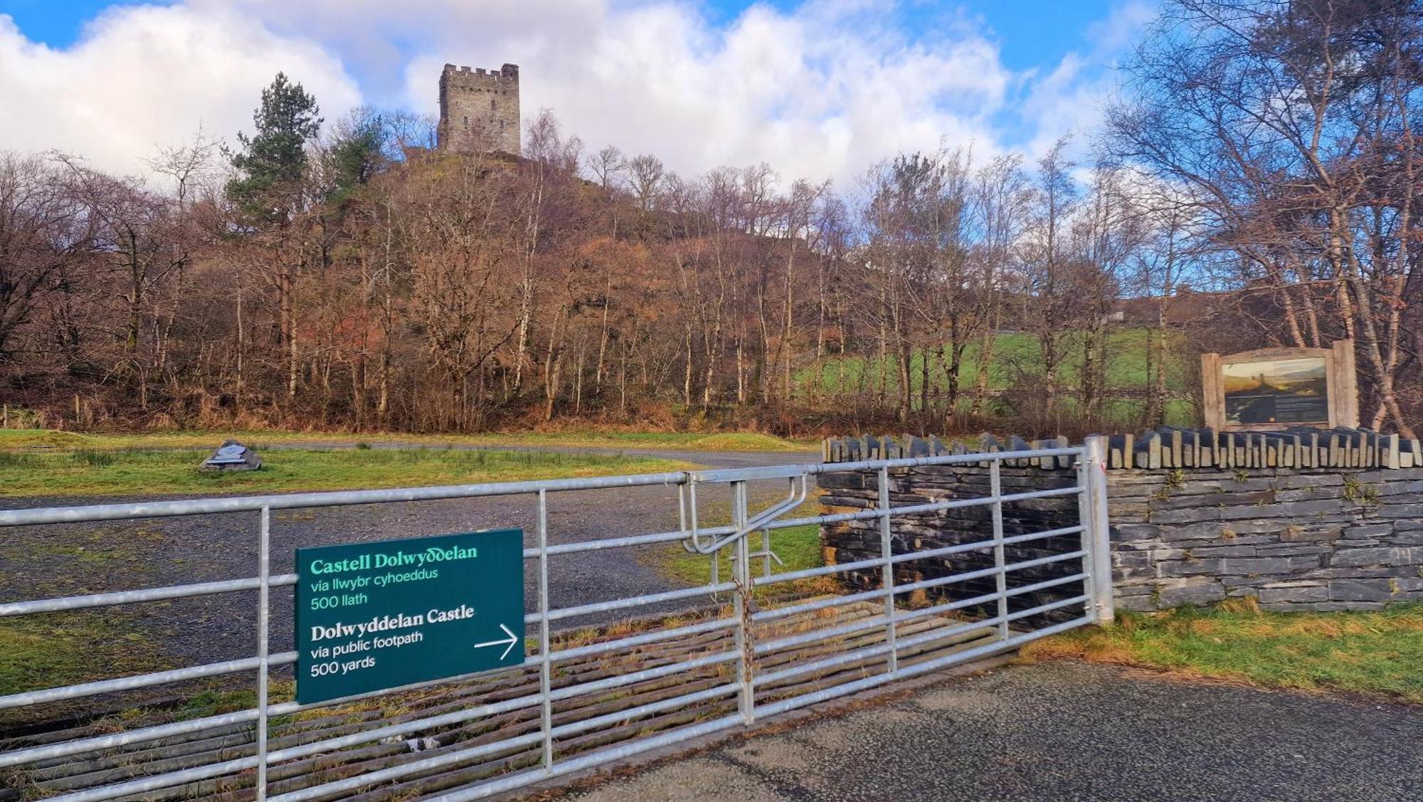 Y Gwydyr Hotel - Dolwyddelan Exteriér fotografie